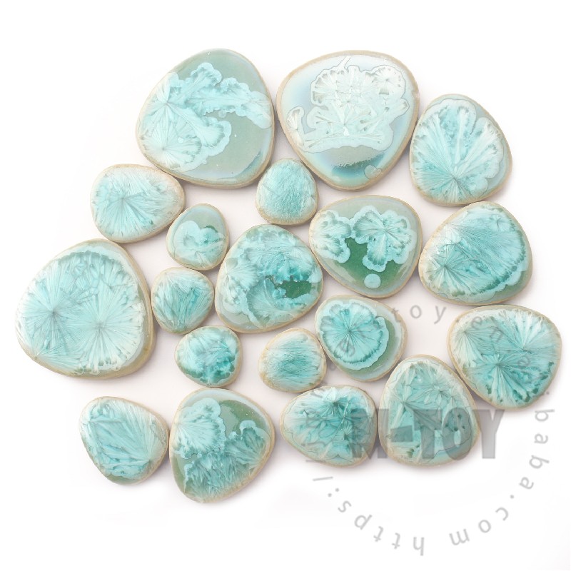 Green Pebble Shape Ceramic Mosaic CDB602