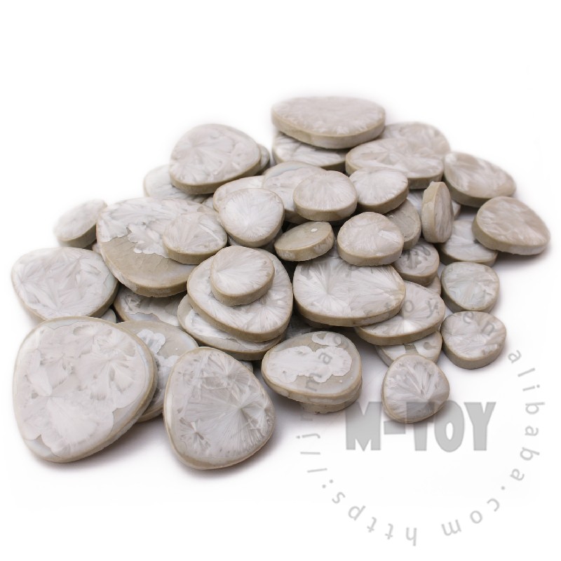 White Pebble Shape Ceramic Mosaic CDB101