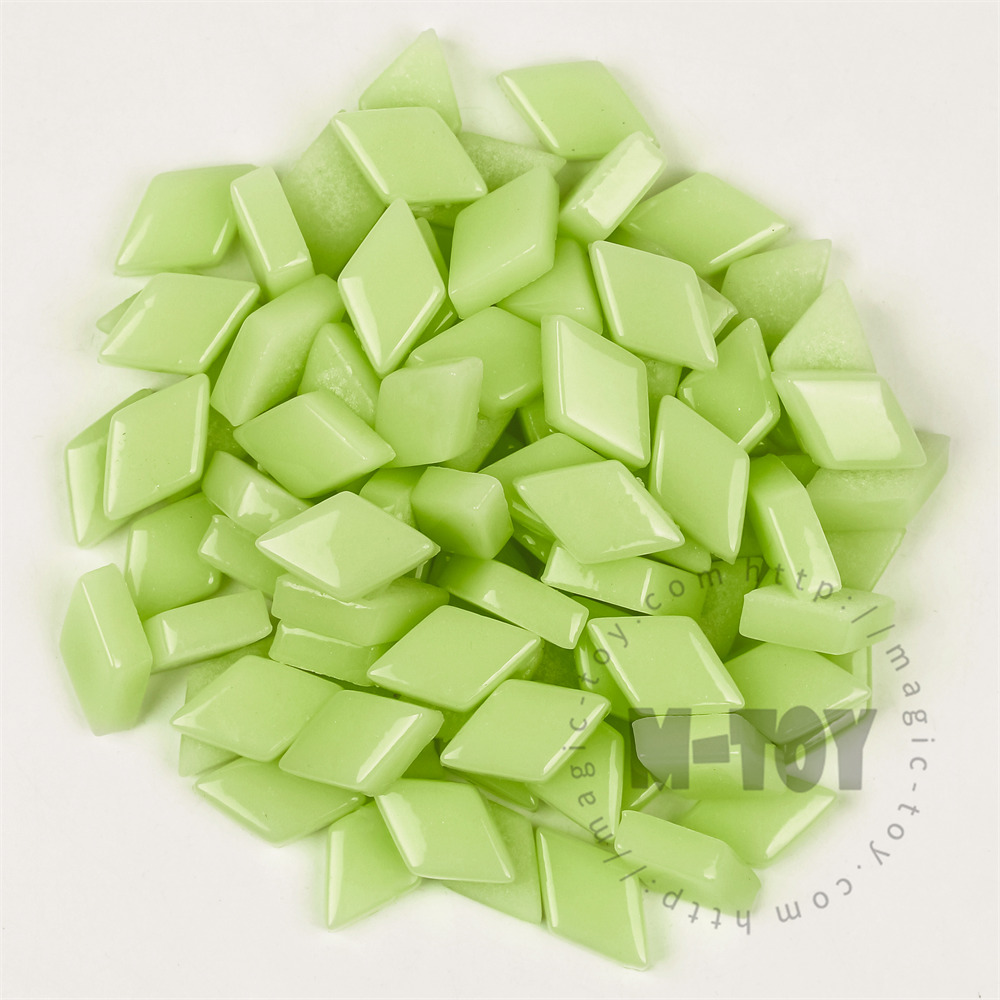 Green Diamond Glass Mosaic SLG48